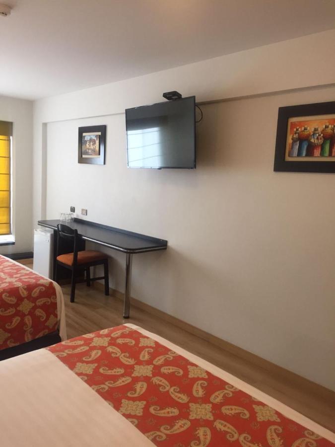 Britania Miraflores 3*