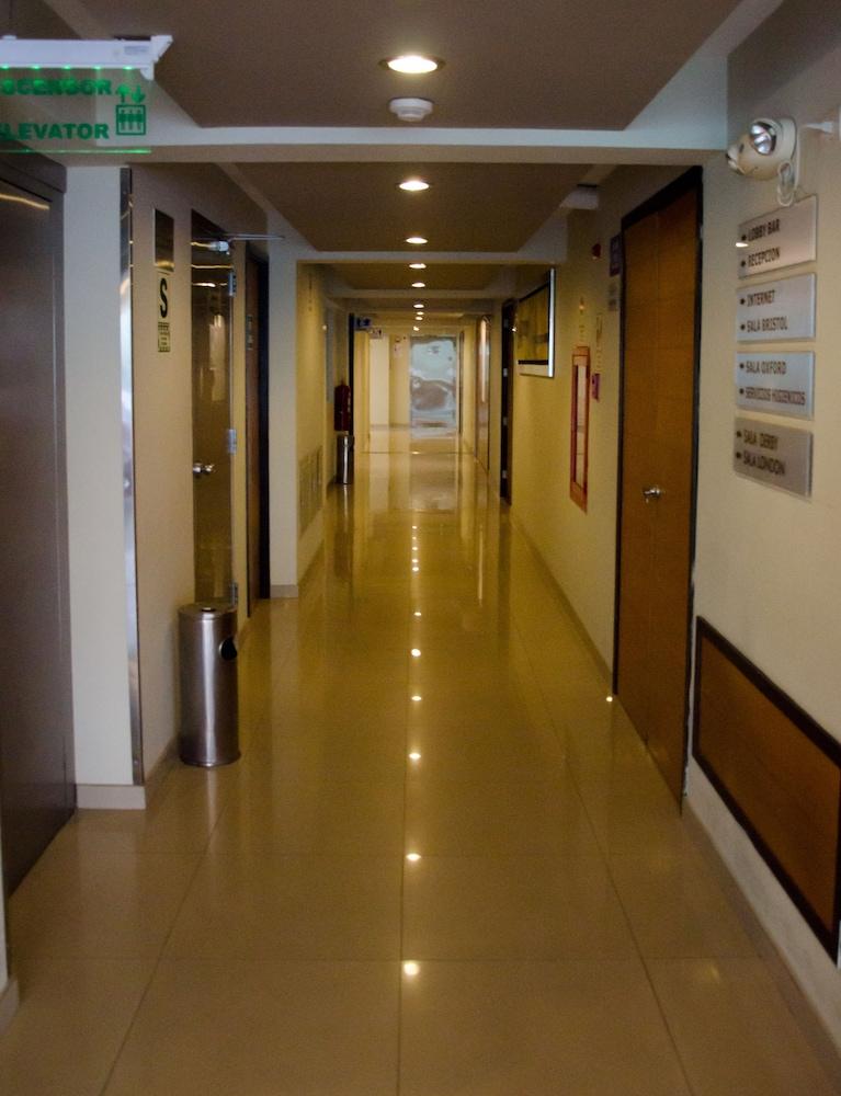 Britania Miraflores Hotel 3*