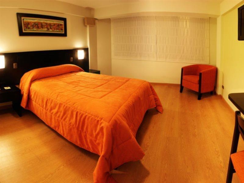 Hotel Britania Miraflores 3*